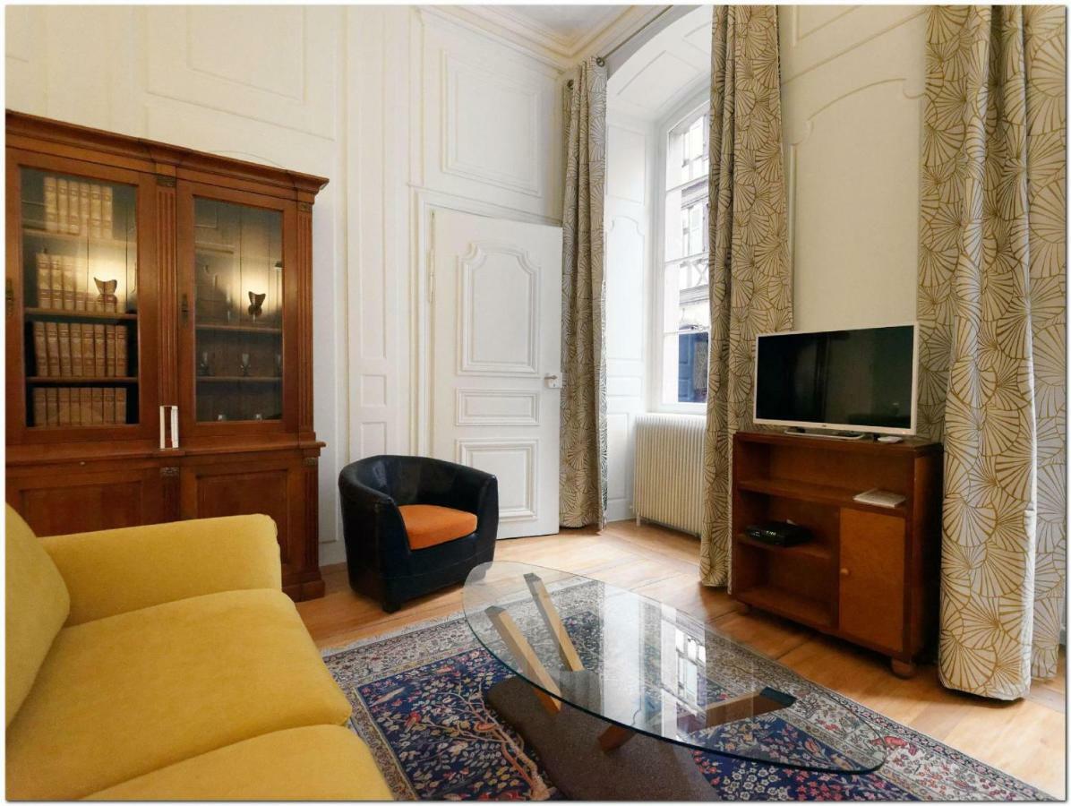 Appartement Le 22 - Colmar Centre Parking Privatif En Option Exterior photo