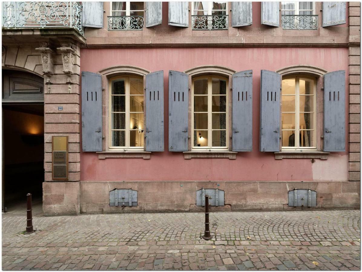 Appartement Le 22 - Colmar Centre Parking Privatif En Option Exterior photo