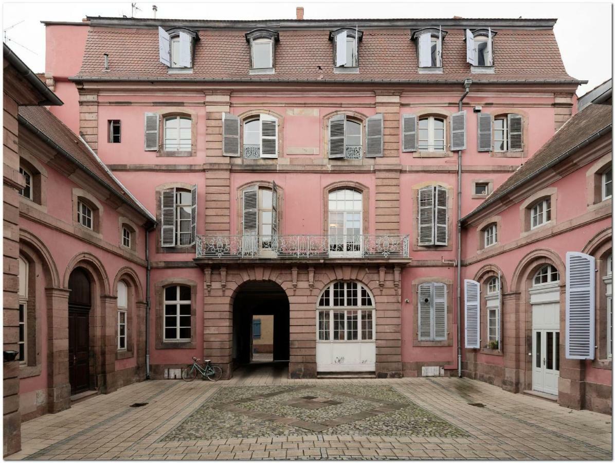 Appartement Le 22 - Colmar Centre Parking Privatif En Option Exterior photo